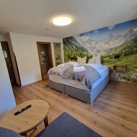Panorama-ferienhaus Im Stubaital بيت للعطل ميدرز