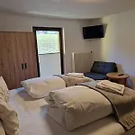 펜션 Panorama-ferienhaus Im Stubaital