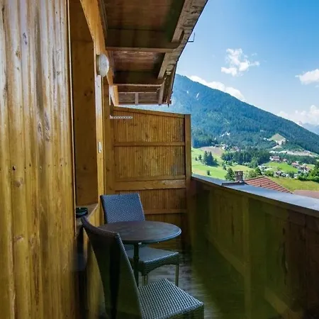 Panorama-ferienhaus Im Stubaital * ميدرز